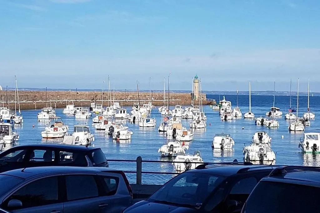 Au Bruit Des Vagues Apartment